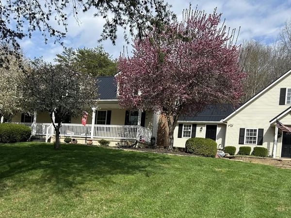 1354 Wolf Run Rd, Patriot, OH 45658