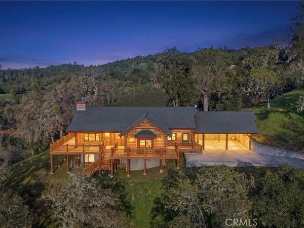 7190 Tres Vista Road, Paso Robles, CA 93446