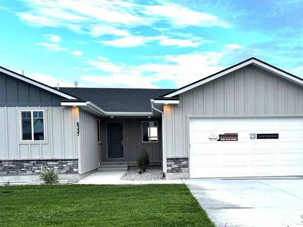 6337 Slider Ln, IDAHO FALLS, ID 83401