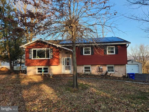 3734 ELIZABETHTOWN RD , MANHEIM, PA 17545