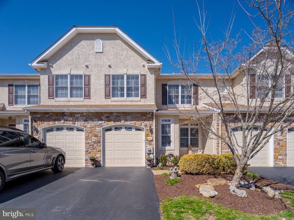 606 GREYCLIFFE LANE, AMBLER, PA 19002