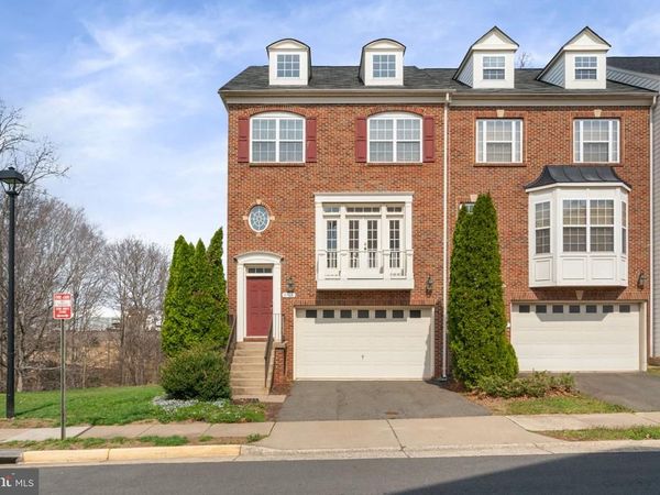 9766 CORBETT CIRCLE, MANASSAS PARK, VA 20111