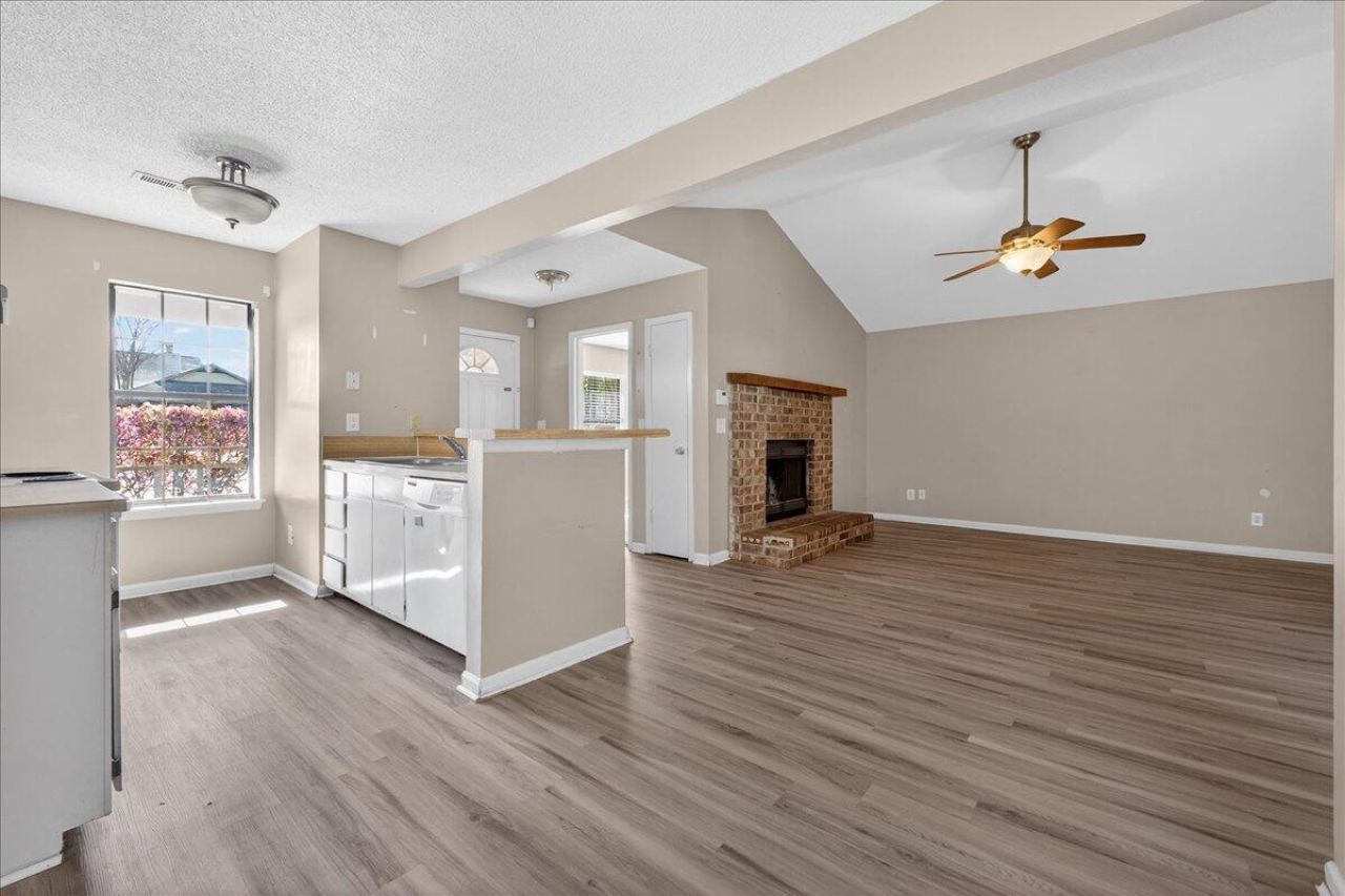 719 Temple Road Photo 14