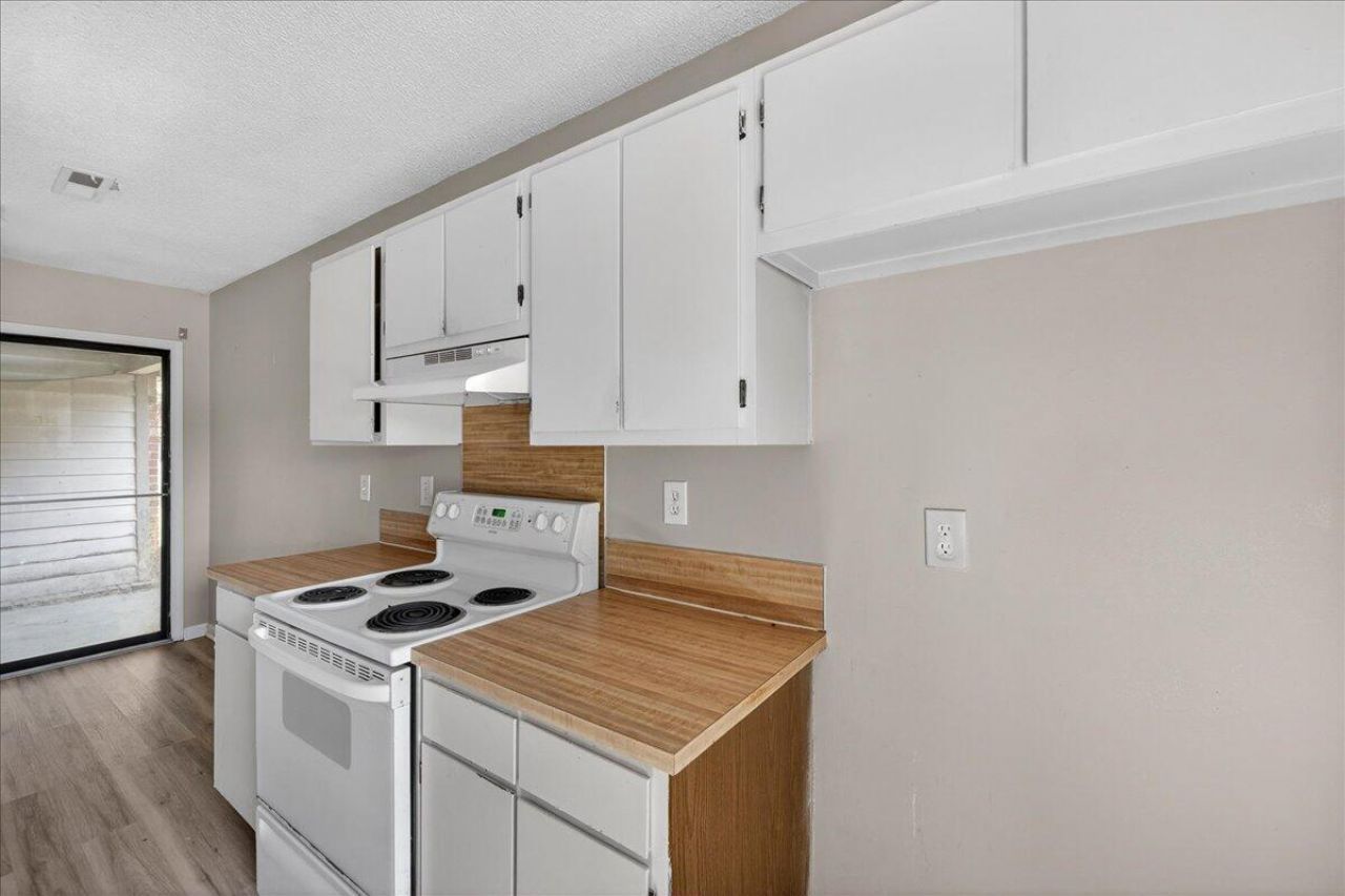 719 Temple Road Photo 20