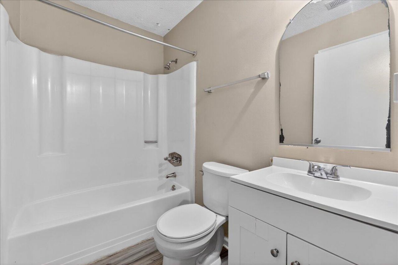 719 Temple Road Photo 22