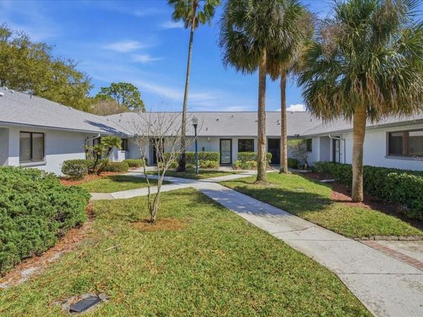 2761 COUNTRYSIDE BOULEVARD , Unit 105, CLEARWATER, FL 33761