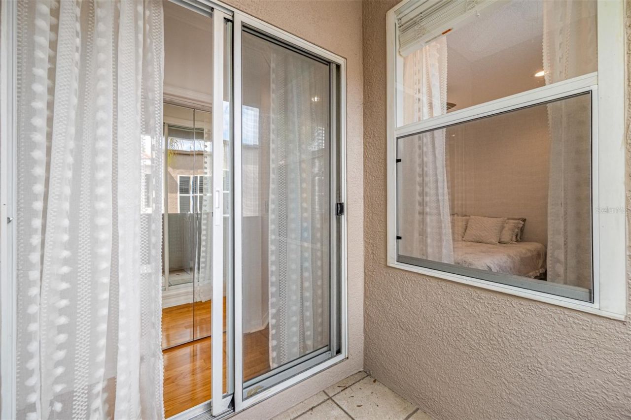 237 7th Avenue N, Unit 2, Saint Petersburg, FL 33701 Photo