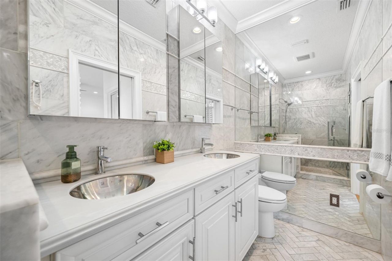 237 7th Avenue N, Unit 2, Saint Petersburg, FL 33701 Photo