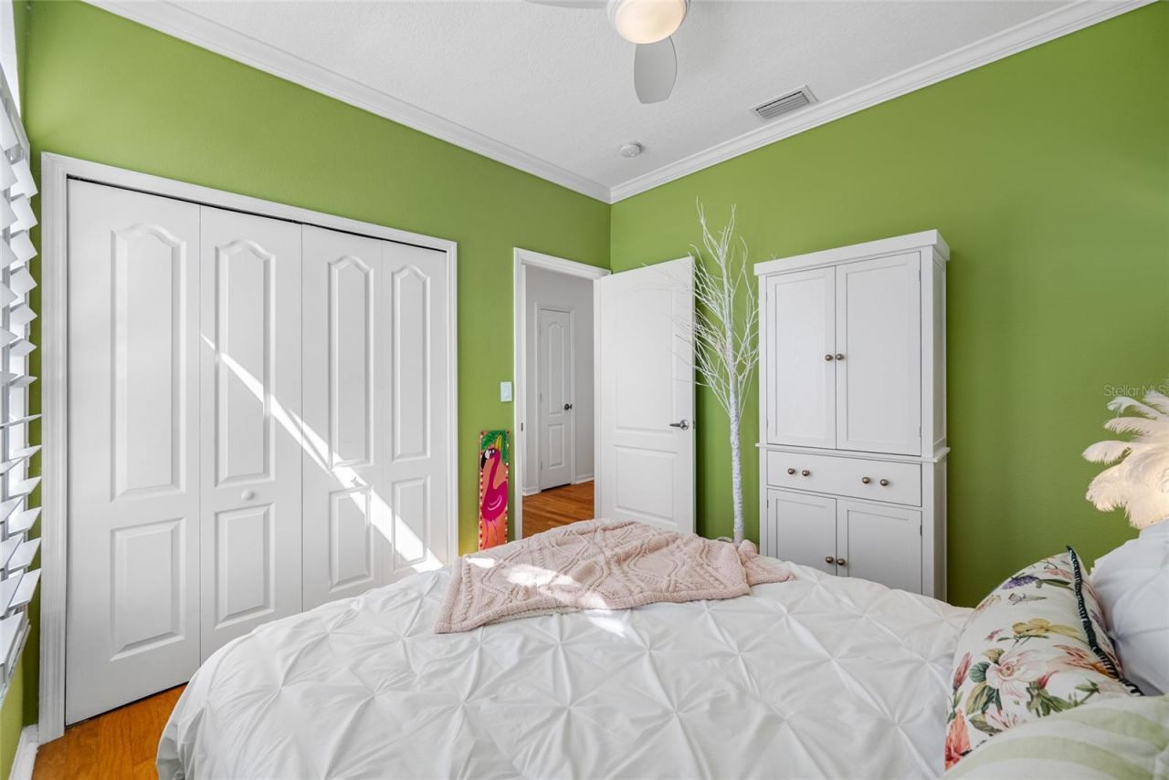 237 7th Avenue N, Unit 2, Saint Petersburg, FL 33701 Photo