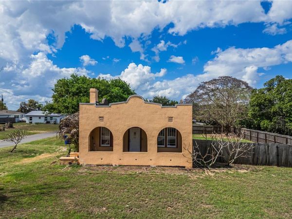 311 W PEARCE AVENUE , EAGLE LAKE, FL 33839