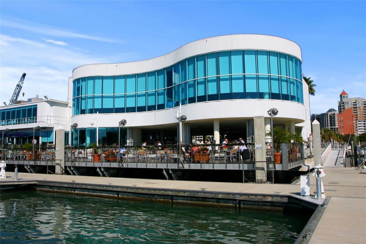 459 Wingfield Drive, Sarasota, FL 34237 Photo