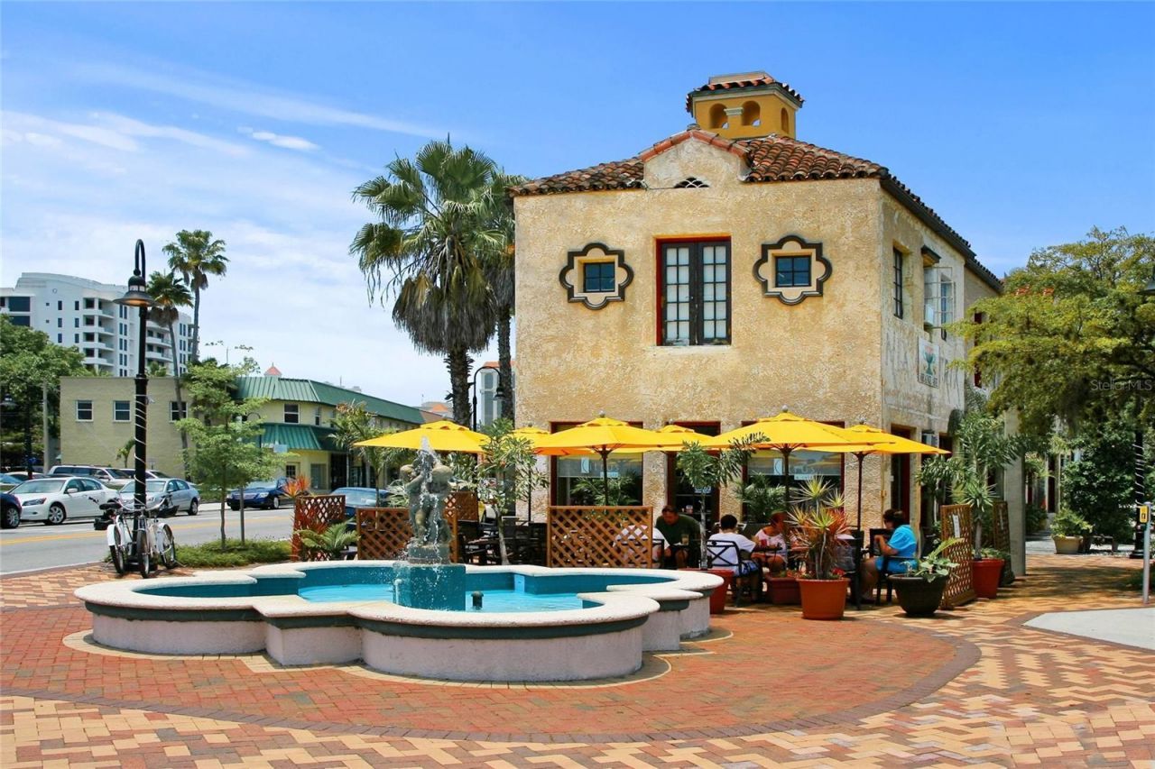 459 Wingfield Drive, Sarasota, FL 34237 Photo