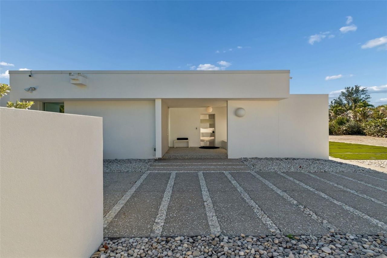 7647 Sanderling Road, Sarasota, FL 34242 Photo