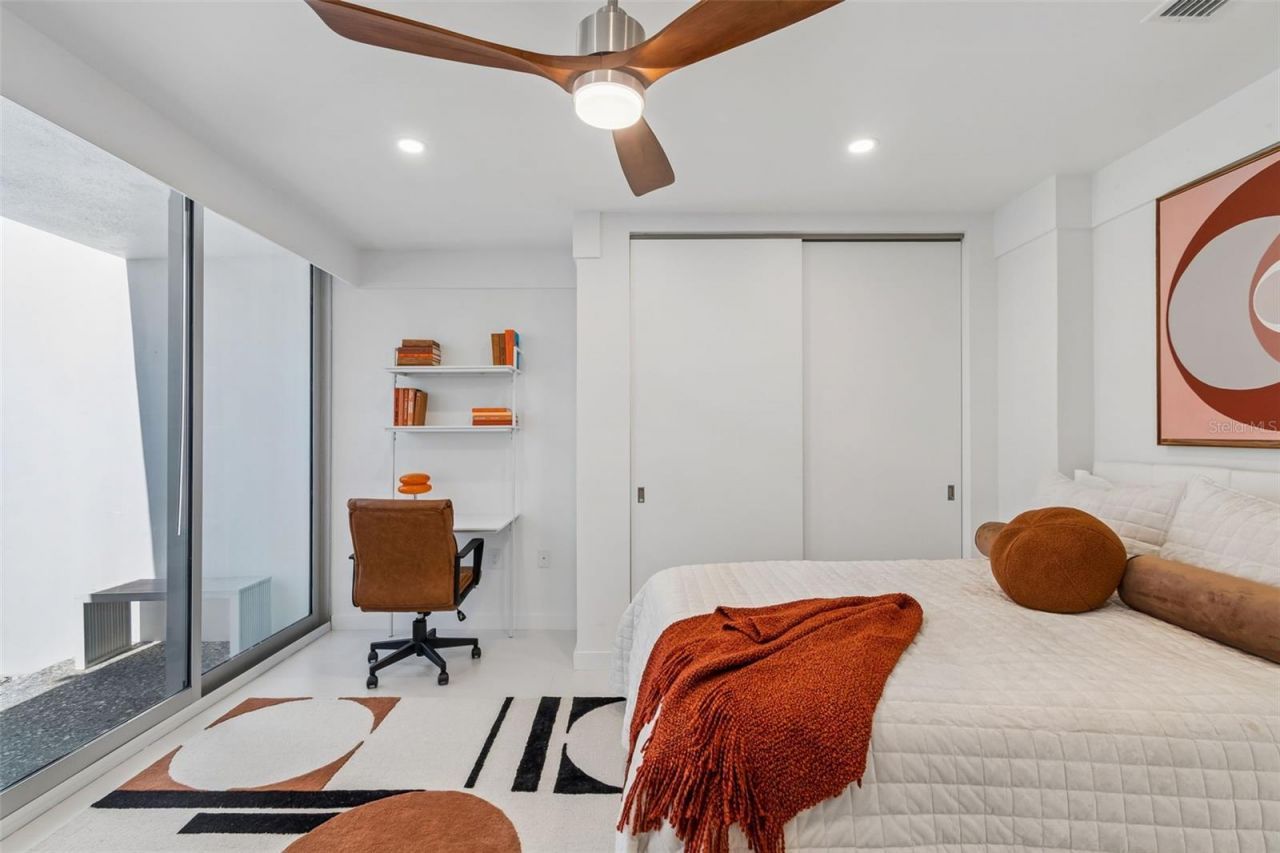 7647 Sanderling Road, Sarasota, FL 34242 Photo