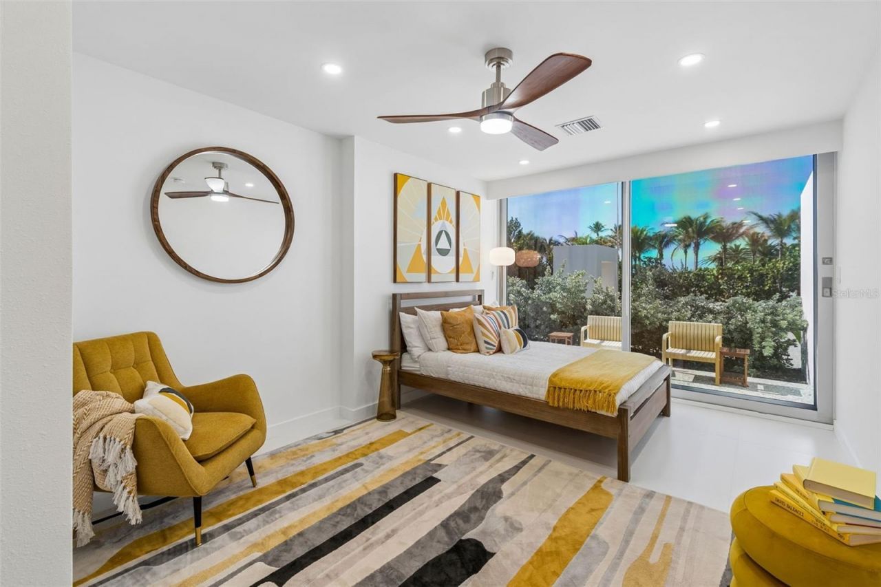 7647 Sanderling Road, Sarasota, FL 34242 Photo