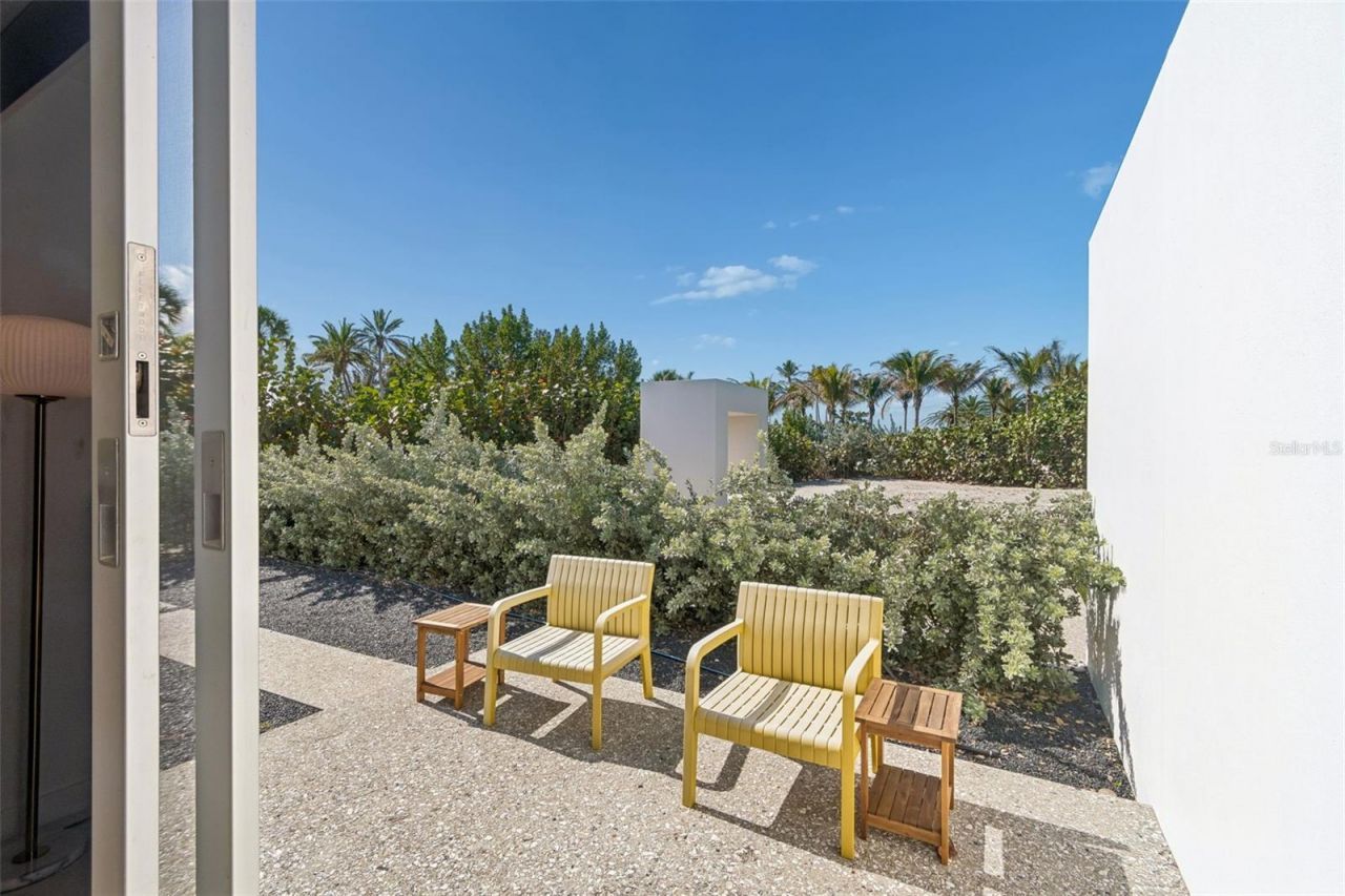 7647 Sanderling Road, Sarasota, FL 34242 Photo