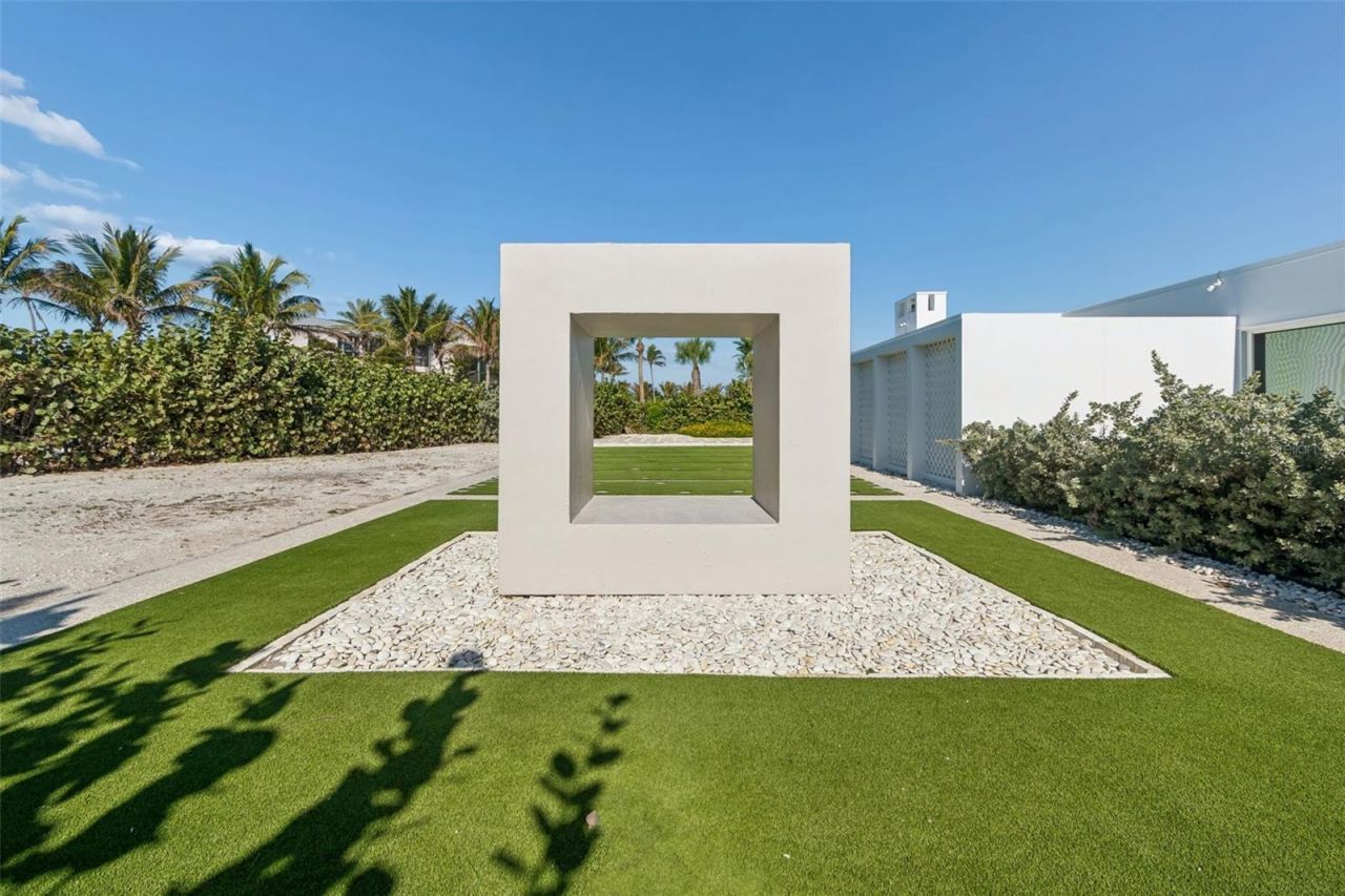 7647 Sanderling Road, Sarasota, FL 34242 Photo