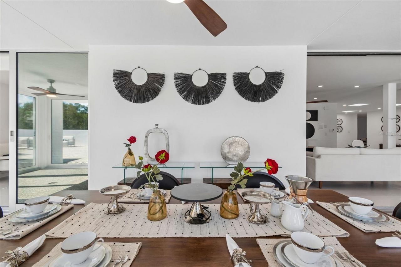 7647 Sanderling Road, Sarasota, FL 34242 Photo