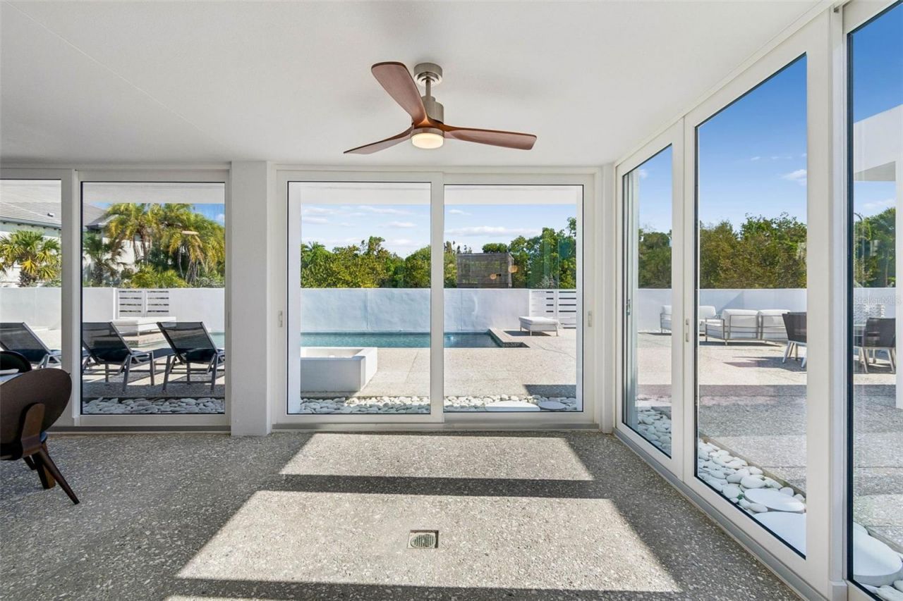 7647 Sanderling Road, Sarasota, FL 34242 Photo