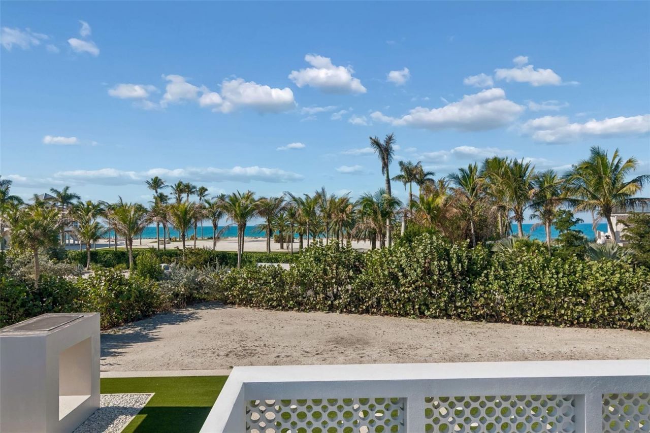 7647 Sanderling Road, Sarasota, FL 34242 Photo