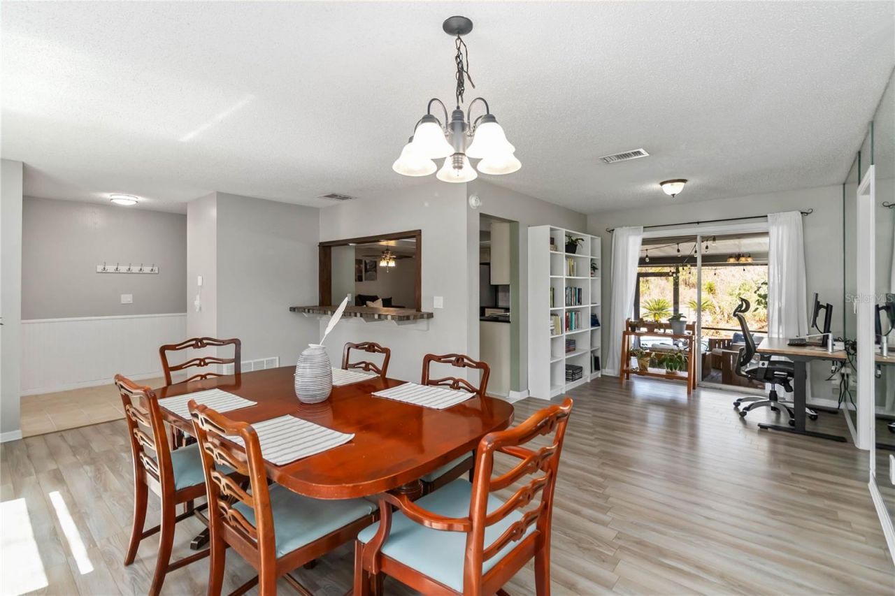 110 E Wyndham Court, Longwood, FL 32779 Photo