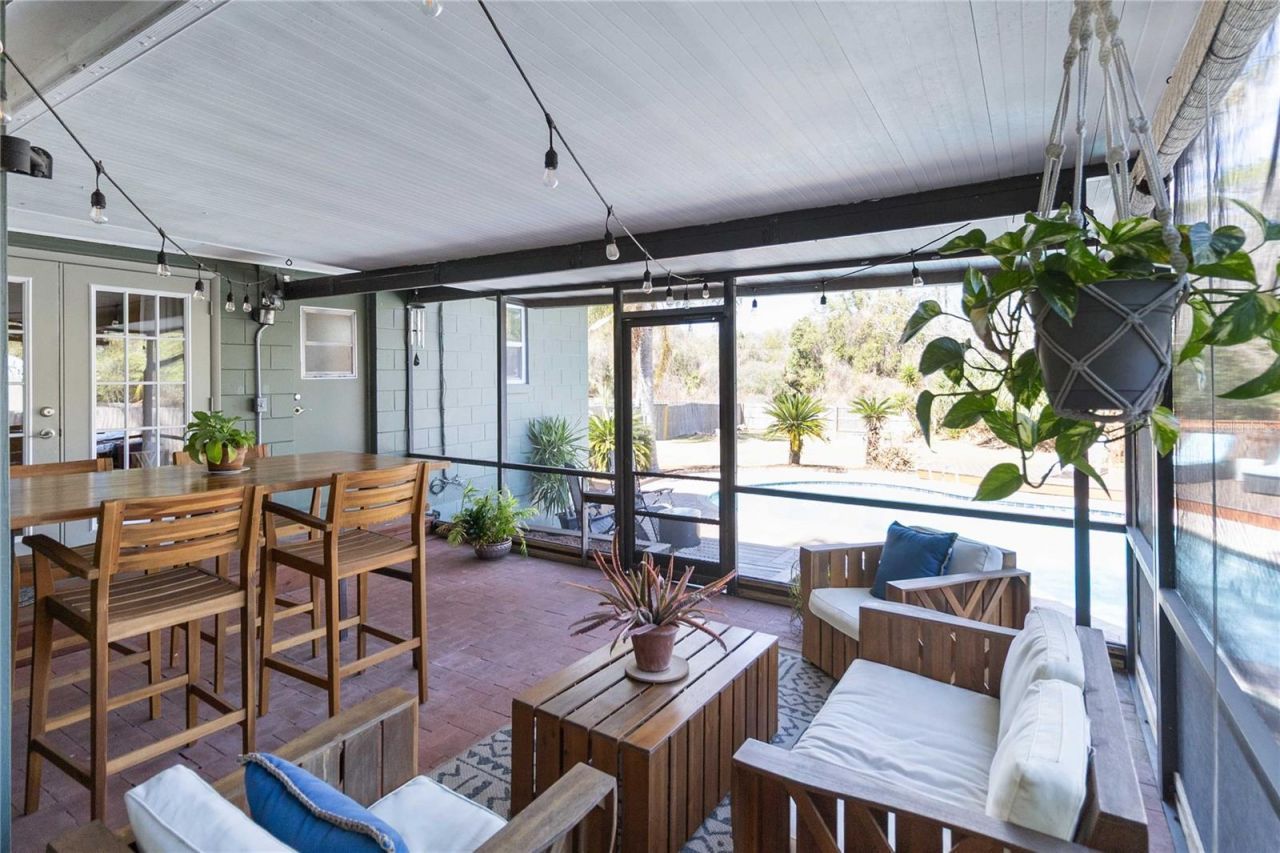 110 E Wyndham Court, Longwood, FL 32779 Photo