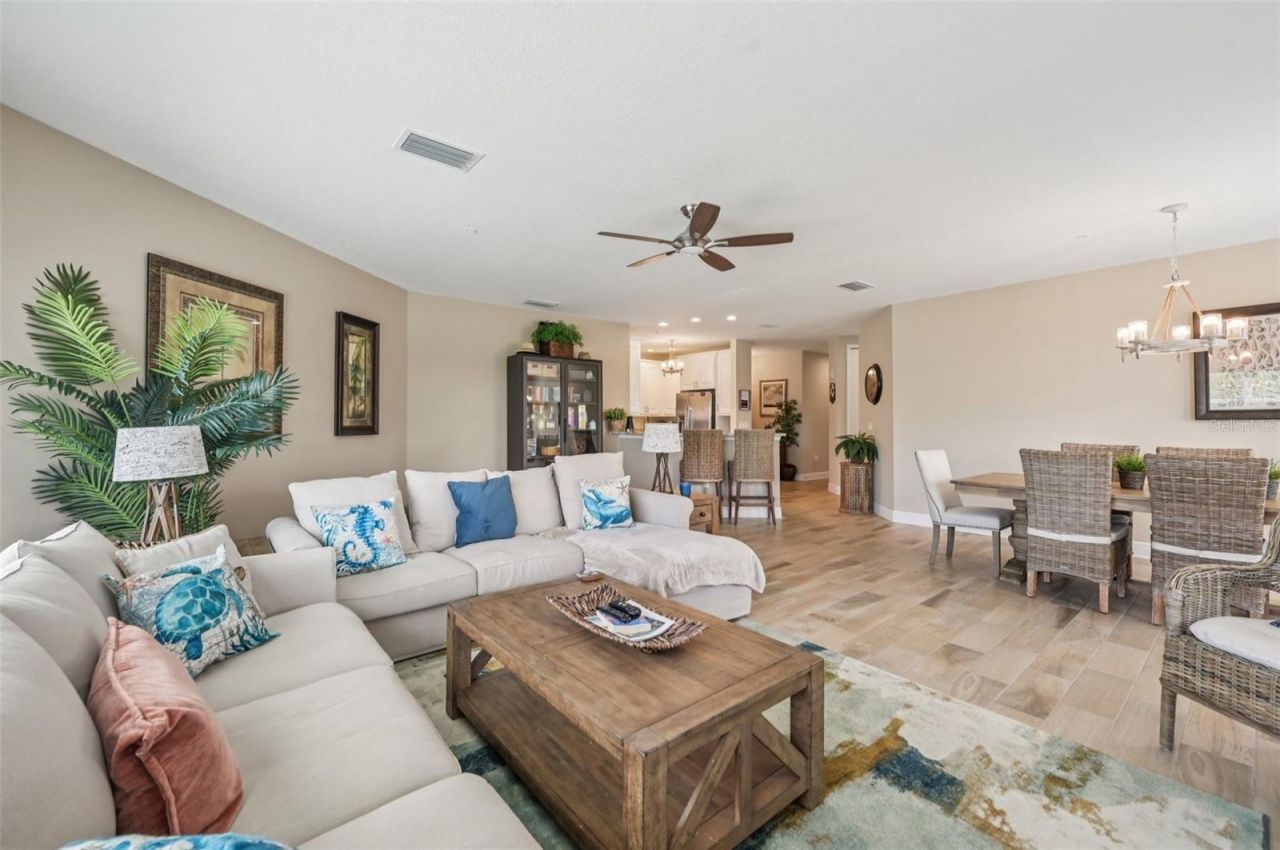 3440 77th Street W, Unit 201, Bradenton, FL 34209 Photo
