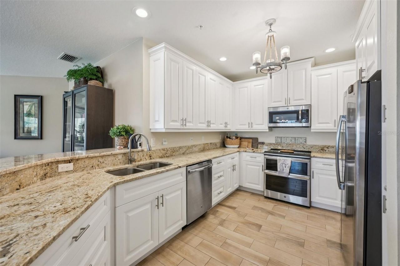 3440 77th Street W, Unit 201, Bradenton, FL 34209 Photo