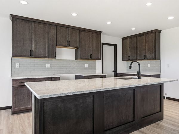 3008 Teton Street SW, Cedar Rapids, IA 52404