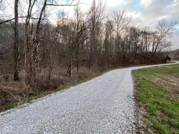 0 Fields Road, Vallonia, IN 47281