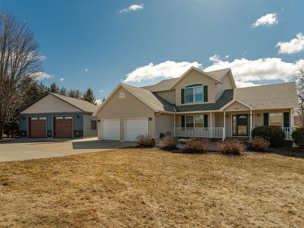405 5th Street E, Mantorville, MN 55955