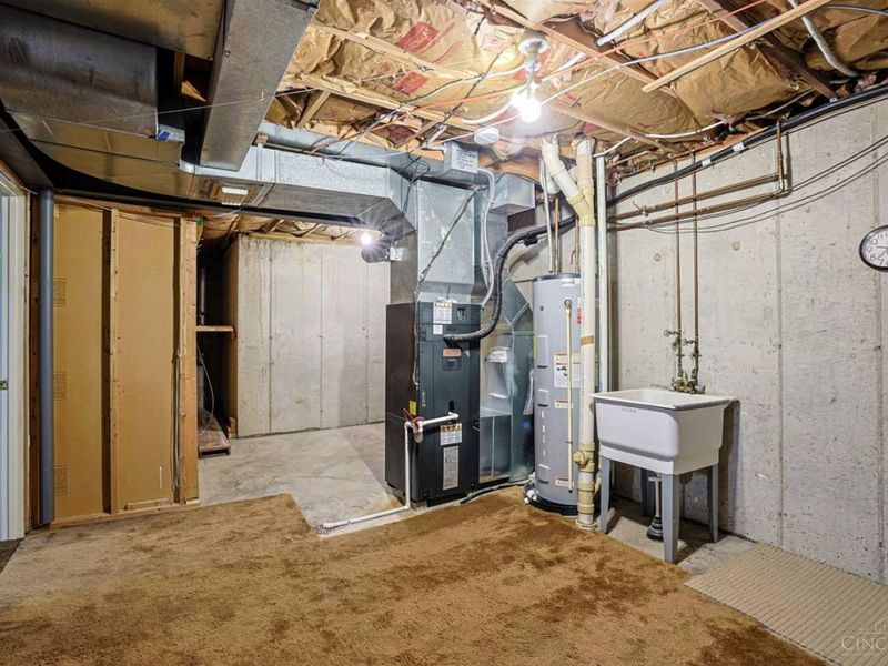 18 Oakwood Court, Springdale, OH 45246 Photo 41