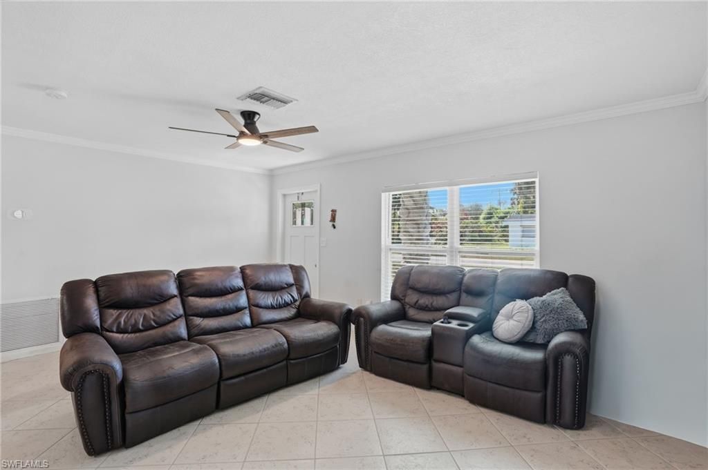 1870 Queen Ct, North Fort Myers, FL 33917 Photo