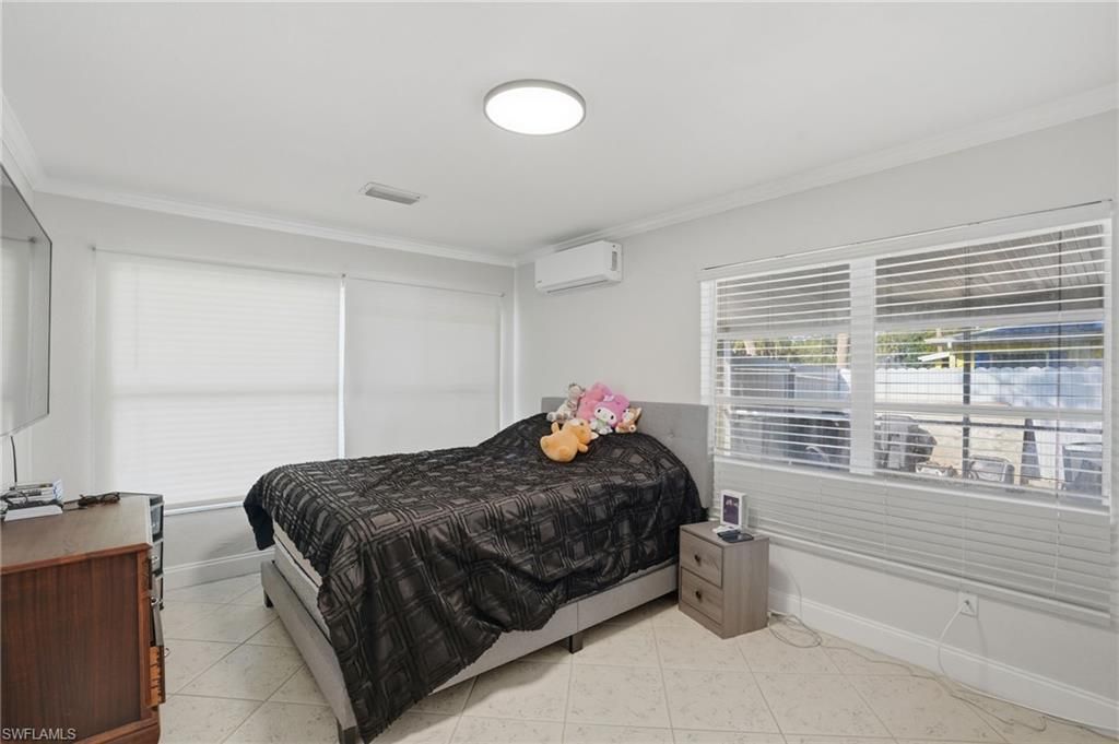 1870 Queen Ct, North Fort Myers, FL 33917 Photo