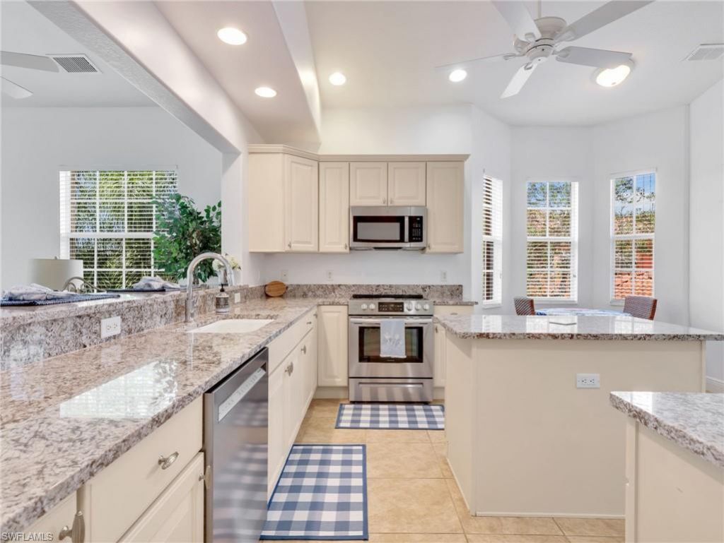 6422 Legacy Cir, Unit 704, Naples, FL 34113 Photo