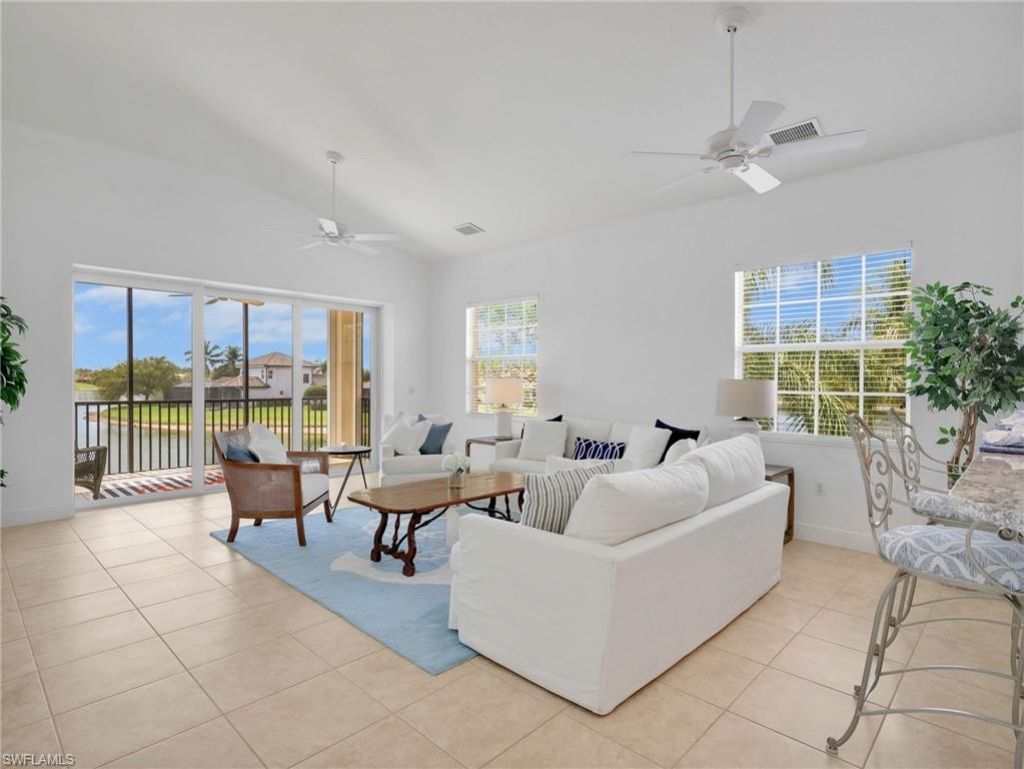 6422 Legacy Cir, Unit 704, Naples, FL 34113 Photo