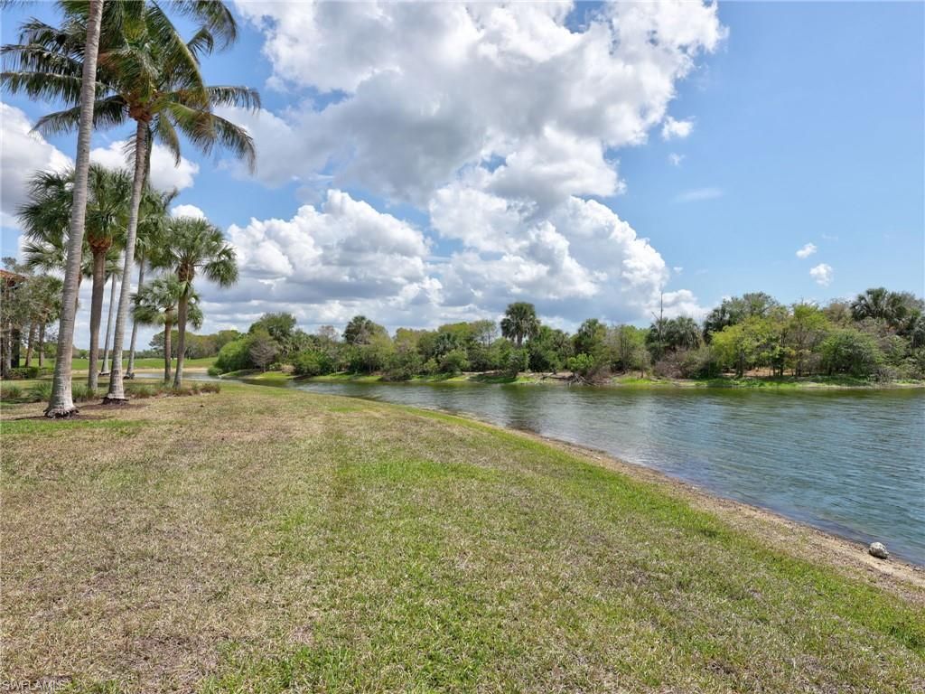 6422 Legacy Cir, Unit 704, Naples, FL 34113 Photo
