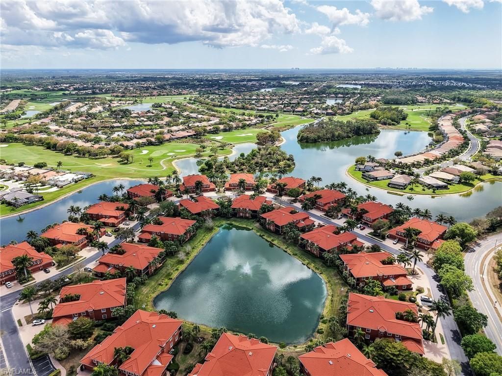 6422 Legacy Cir, Unit 704, Naples, FL 34113 Photo