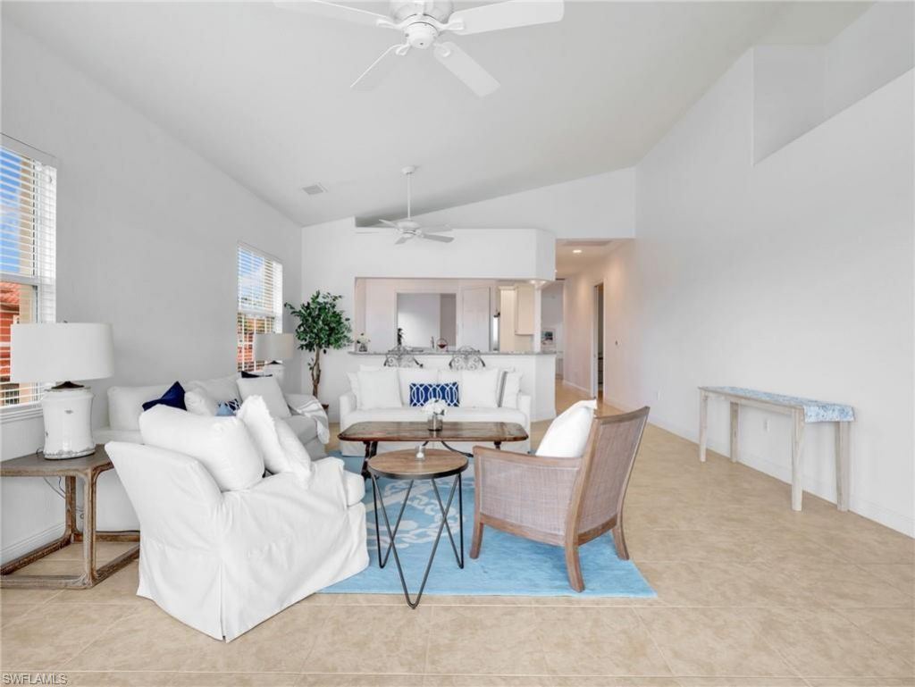 6422 Legacy Cir, Unit 704, Naples, FL 34113 Photo