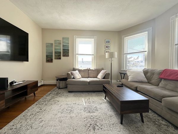 14 Allen St, Unit 2, Somerville, MA 02143