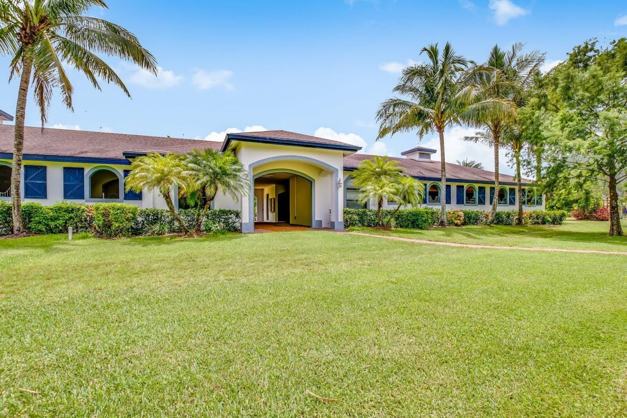 5656 South Shore Boulevard, Wellington, FL 33449 Photo