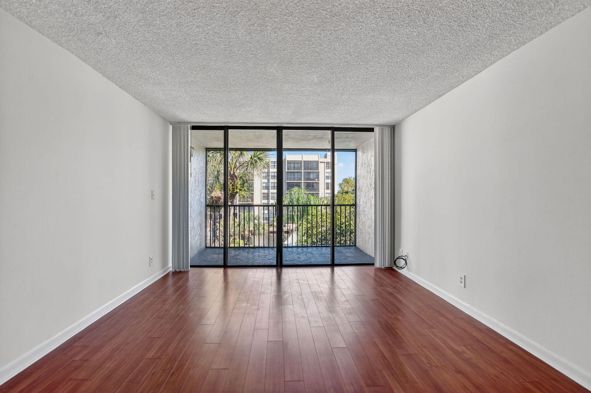 11 Royal Palm Way, Unit 3040, Boca Raton, FL 33432 Photo