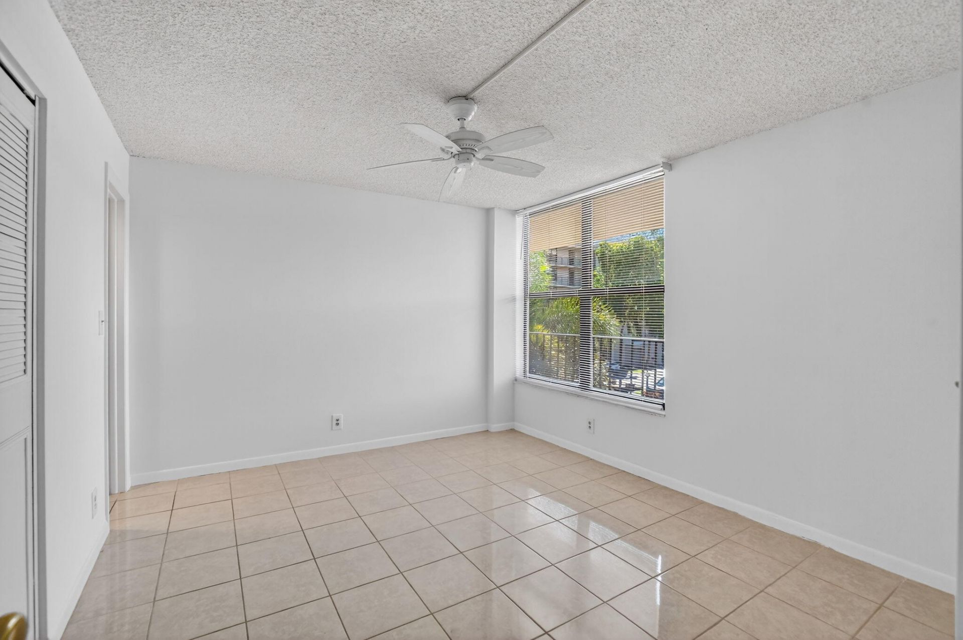 11 Royal Palm Way, Unit 3040, Boca Raton, FL 33432 Photo