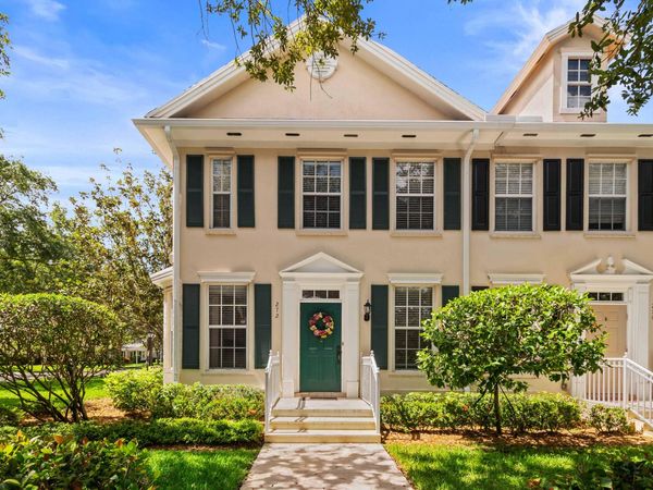 272 Iris Drive, Jupiter, FL 33458