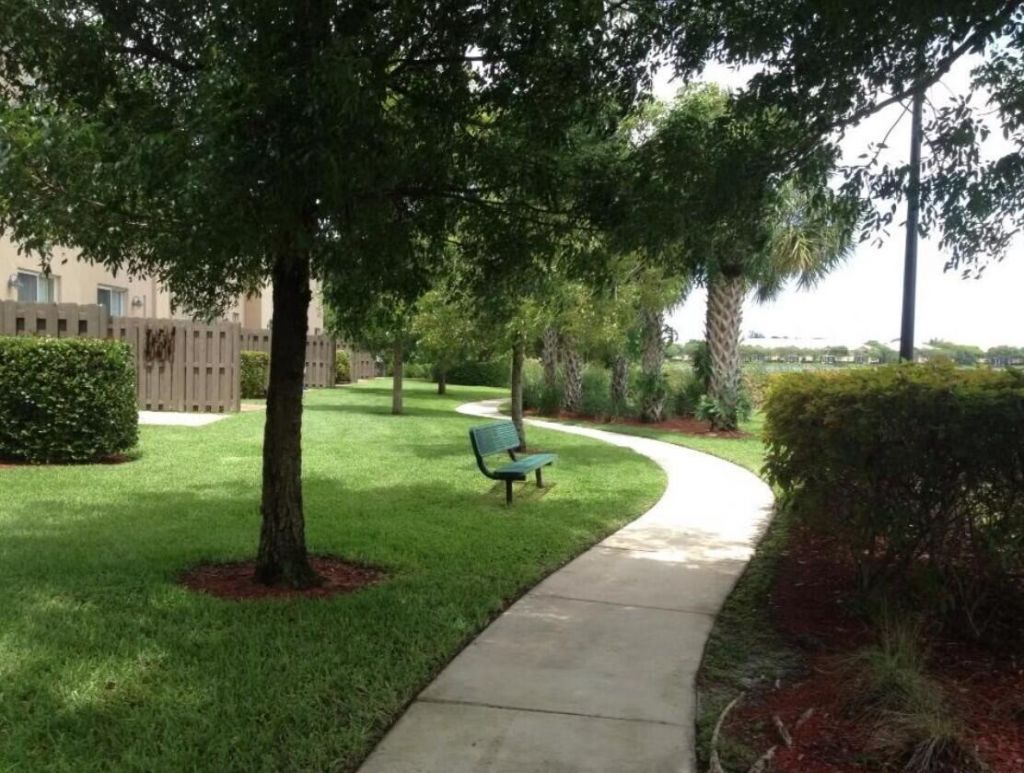 6956 Julia Gardens Drive, Coconut Creek, FL 33073 Photo