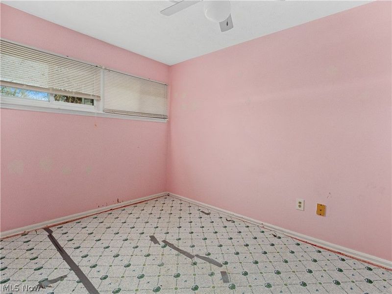 9248 Lynnhaven Road, Parma Heights, OH 44130 Photo 13