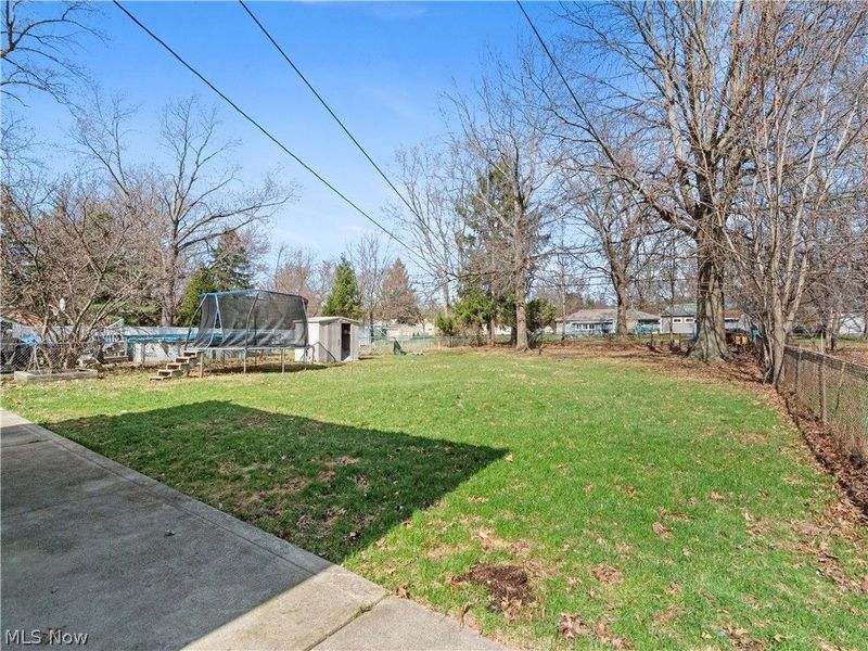 9248 Lynnhaven Road, Parma Heights, OH 44130 Photo 2