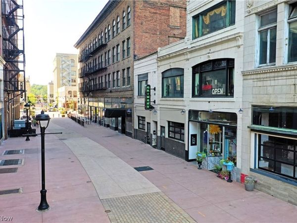 24 N Phelps Street, Youngstown, OH 44503