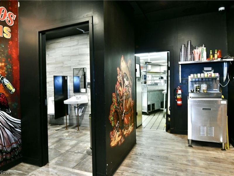 24 N Phelps Street, Youngstown, OH 44503 Photo 19