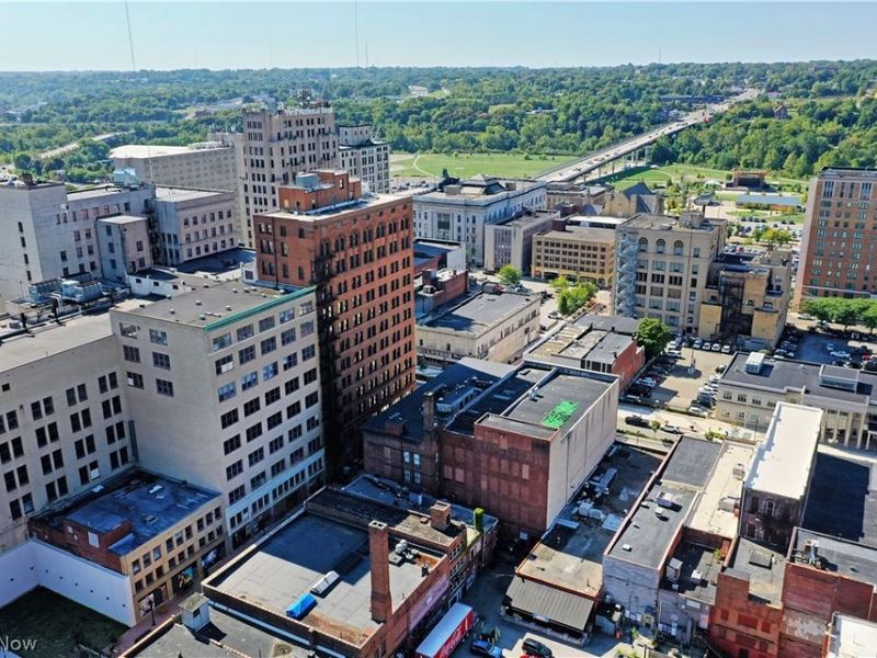 24 N Phelps Street, Youngstown, OH 44503 Photo 3